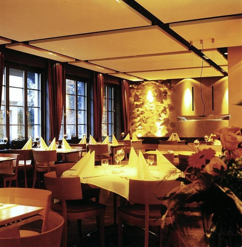 Hotel Restaurant Zum Goldenen Kopf Bülach Екстериор снимка